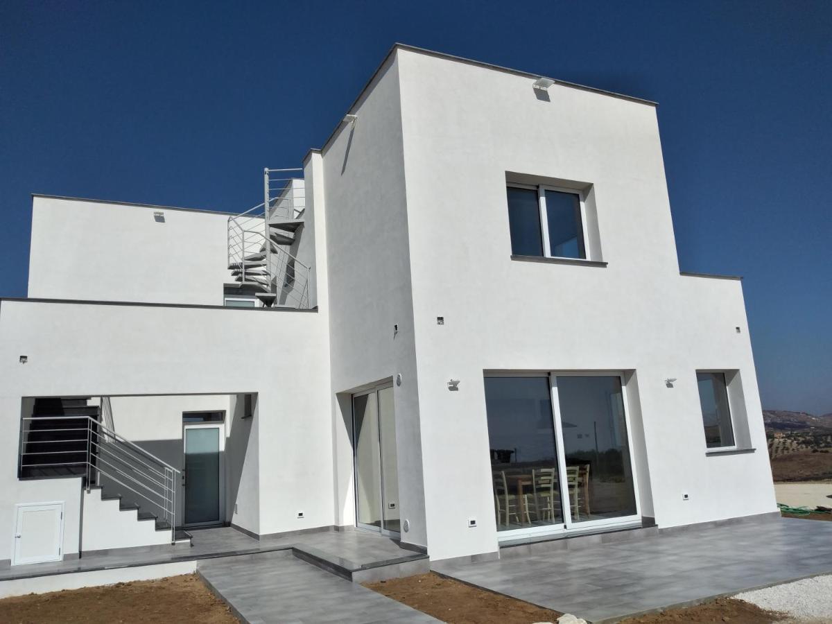 La Dama Bianca Bovo Marina Hotel Montallegro Exterior photo